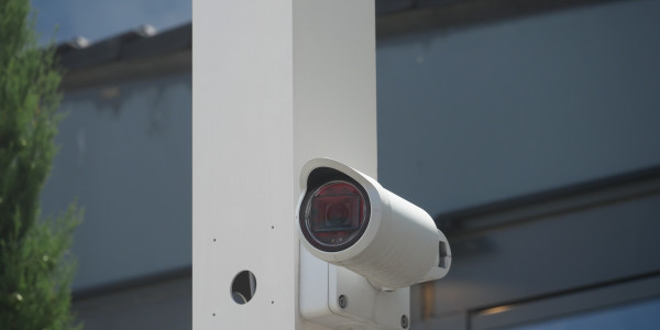 Reformas Integrales de Casas Tona · Instalación Sistemas de Seguridad